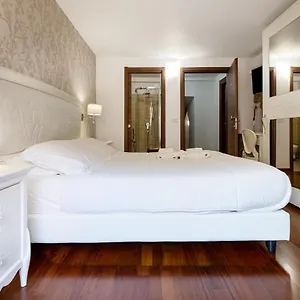 Porta Nazionale Dependance Bed & Breakfast